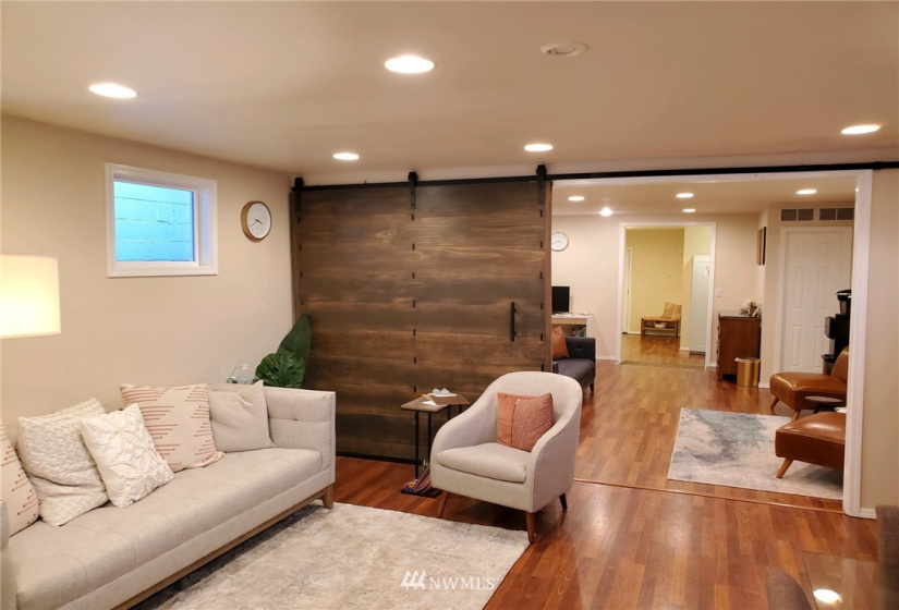 2212 Broadway, Everett, Washington 98201, 1 Bedroom Bedrooms, ,Residential,For Sale,Broadway,NWM1876674