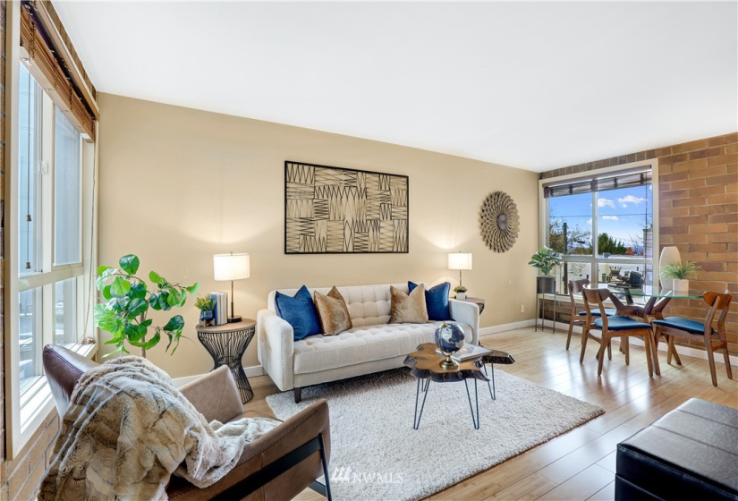 905 Cherry, Seattle, Washington 98104, 1 Bedroom Bedrooms, ,1 BathroomBathrooms,Residential,For Sale,Nine Cherry Square,Cherry,NWM1875965