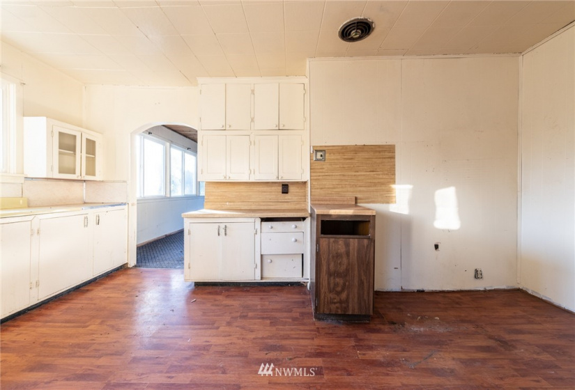 10915 Sandridge, Long Beach, Washington 98631, 3 Bedrooms Bedrooms, ,1 BathroomBathrooms,Residential,For Sale,Sandridge,NWM1876720