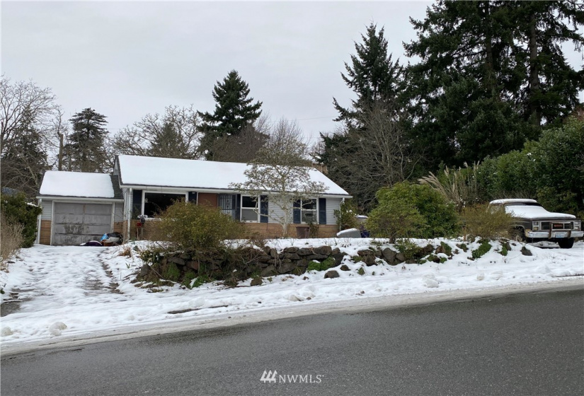 566 Bronson, Renton, Washington 98056, 3 Bedrooms Bedrooms, ,1 BathroomBathrooms,Residential,For Sale,Windsor Hills Add Corr,Bronson,NWM1876568