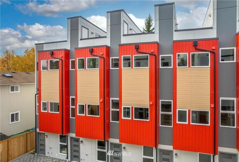 417 Martin Luther King JR Wy S, Seattle, Washington 98144, 2 Bedrooms Bedrooms, ,Residential Lease,For Rent,Martin Luther King JR Wy S,NWM1876745