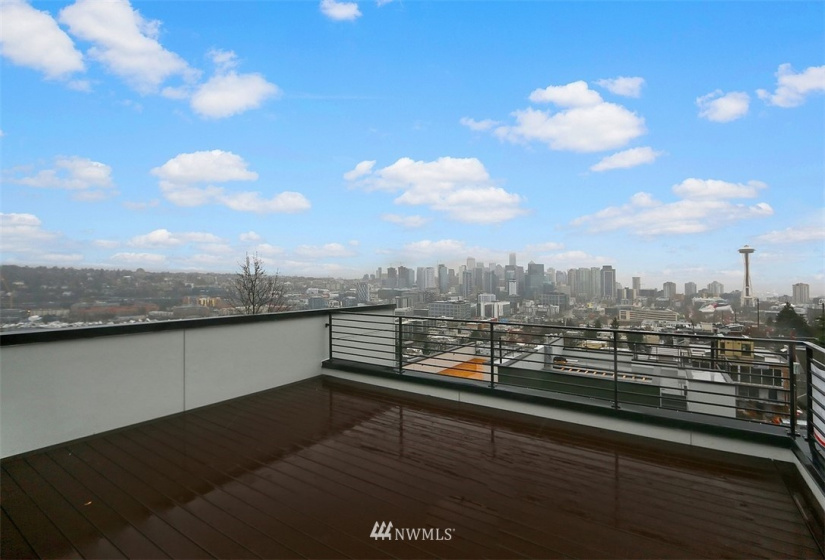 1518 A 5th, Seattle, Washington 98109, 3 Bedrooms Bedrooms, ,2 BathroomsBathrooms,Residential,For Sale,5th,NWM1876772