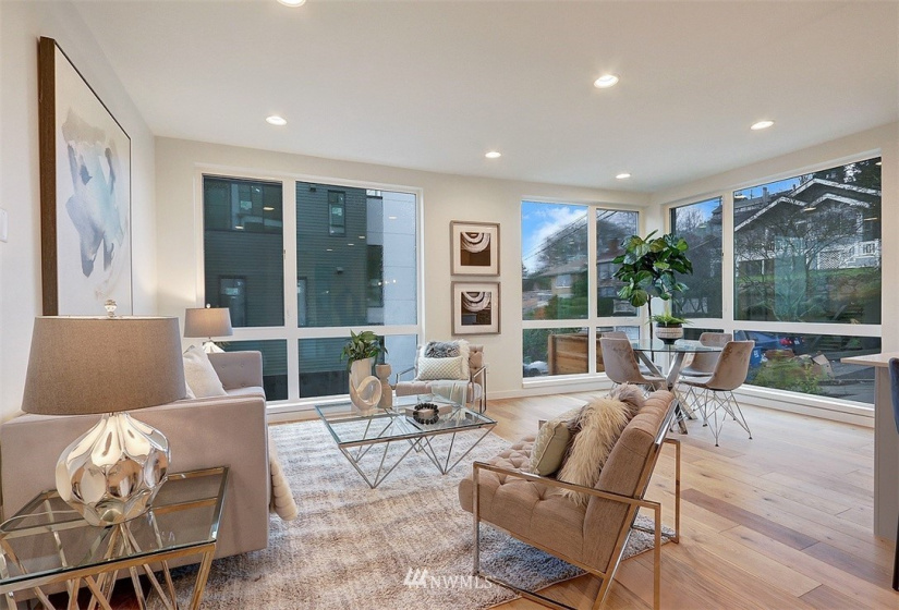 1518 A 5th, Seattle, Washington 98109, 3 Bedrooms Bedrooms, ,2 BathroomsBathrooms,Residential,For Sale,5th,NWM1876772