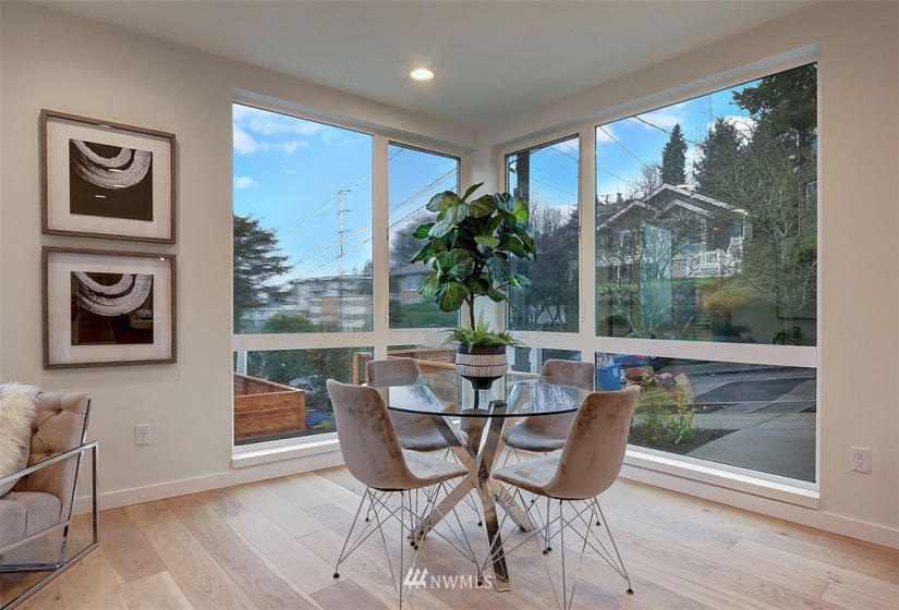 1518 A 5th, Seattle, Washington 98109, 3 Bedrooms Bedrooms, ,2 BathroomsBathrooms,Residential,For Sale,5th,NWM1876772