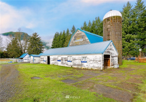 6407 Mt Baker Highway, Deming, Washington 98244, 3 Bedrooms Bedrooms, ,1 BathroomBathrooms,Residential,For Sale,Mt Baker Highway,NWM1876775