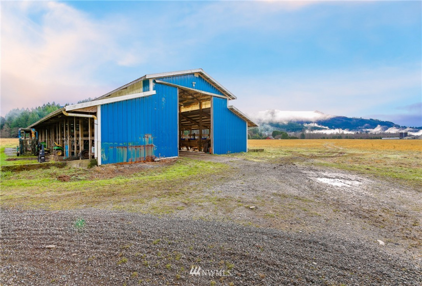 6407 Mt Baker Highway, Deming, Washington 98244, 3 Bedrooms Bedrooms, ,1 BathroomBathrooms,Residential,For Sale,Mt Baker Highway,NWM1876775