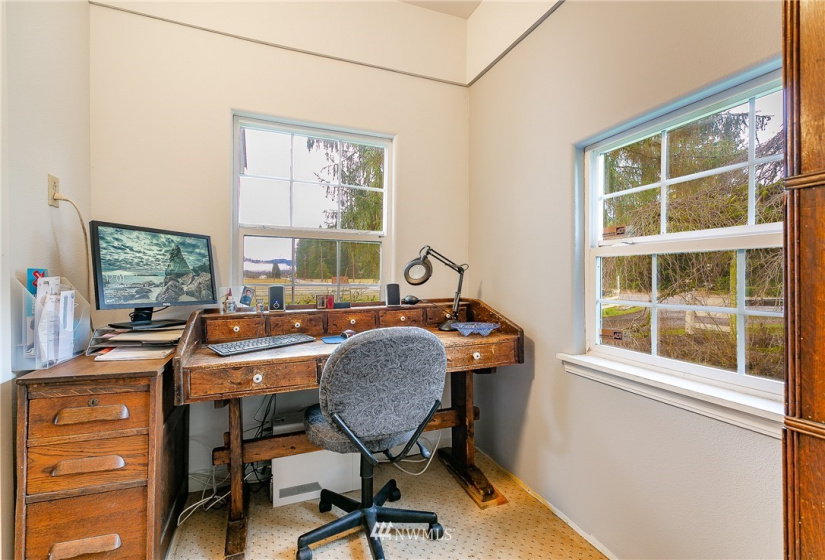 6407 Mt Baker Highway, Deming, Washington 98244, 3 Bedrooms Bedrooms, ,1 BathroomBathrooms,Residential,For Sale,Mt Baker Highway,NWM1876775
