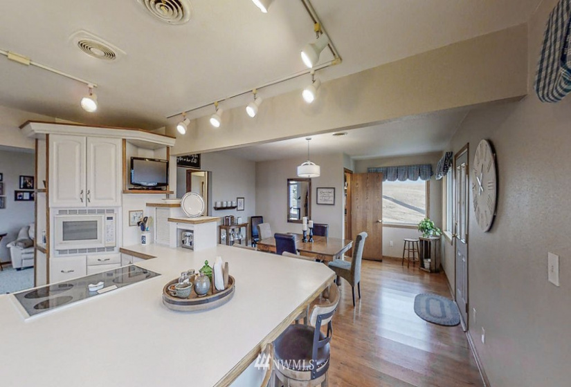6397 Coyote Heights Road, Odessa, Washington 99159, 4 Bedrooms Bedrooms, ,1 BathroomBathrooms,Residential,For Sale,Coyote Heights Road,NWM1875569