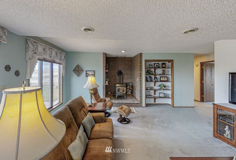 6397 Coyote Heights Road, Odessa, Washington 99159, 4 Bedrooms Bedrooms, ,1 BathroomBathrooms,Residential,For Sale,Coyote Heights Road,NWM1875569