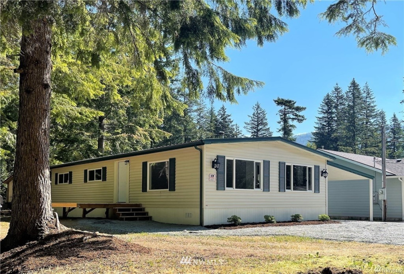 6147 Shamrock, Maple Falls, Washington 98266, 2 Bedrooms Bedrooms, ,2 BathroomsBathrooms,Residential,For Sale,PARADISE LAKES COUNTRY CLUB,Shamrock,NWM1876840