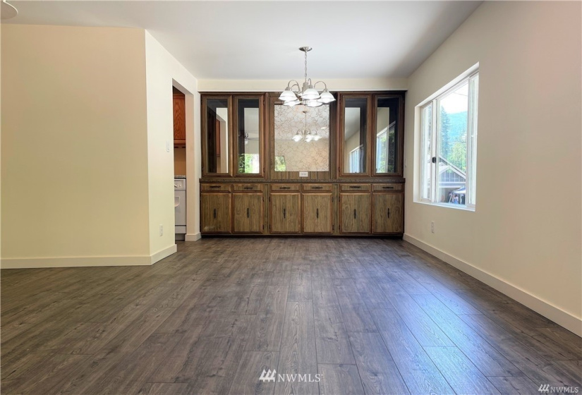 6147 Shamrock, Maple Falls, Washington 98266, 2 Bedrooms Bedrooms, ,2 BathroomsBathrooms,Residential,For Sale,PARADISE LAKES COUNTRY CLUB,Shamrock,NWM1876840