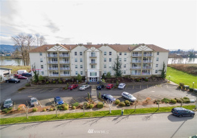 1548 River, Longview, Washington 98632, 2 Bedrooms Bedrooms, ,2 BathroomsBathrooms,Residential,For Sale,Rivers Edge,River,NWM1875490