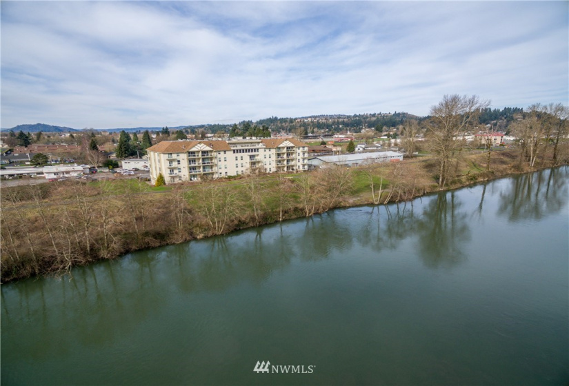 1548 River, Longview, Washington 98632, 2 Bedrooms Bedrooms, ,2 BathroomsBathrooms,Residential,For Sale,Rivers Edge,River,NWM1875490