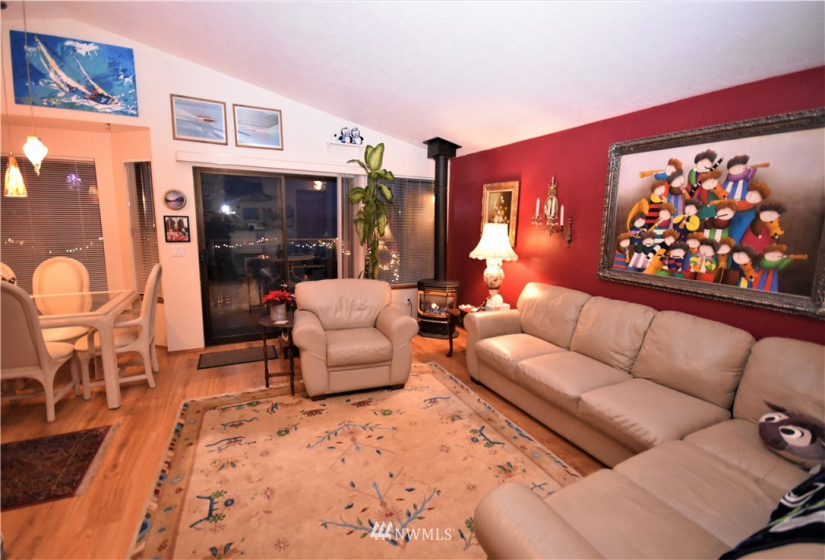 8129 Daniels Loop, Port Orchard, Washington 98366, 2 Bedrooms Bedrooms, ,1 BathroomBathrooms,Residential,For Sale,Daniels Plat of Manchester,Daniels Loop,NWM1876412