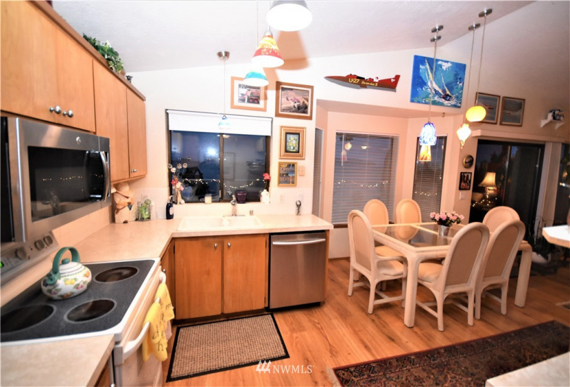 8129 Daniels Loop, Port Orchard, Washington 98366, 2 Bedrooms Bedrooms, ,1 BathroomBathrooms,Residential,For Sale,Daniels Plat of Manchester,Daniels Loop,NWM1876412