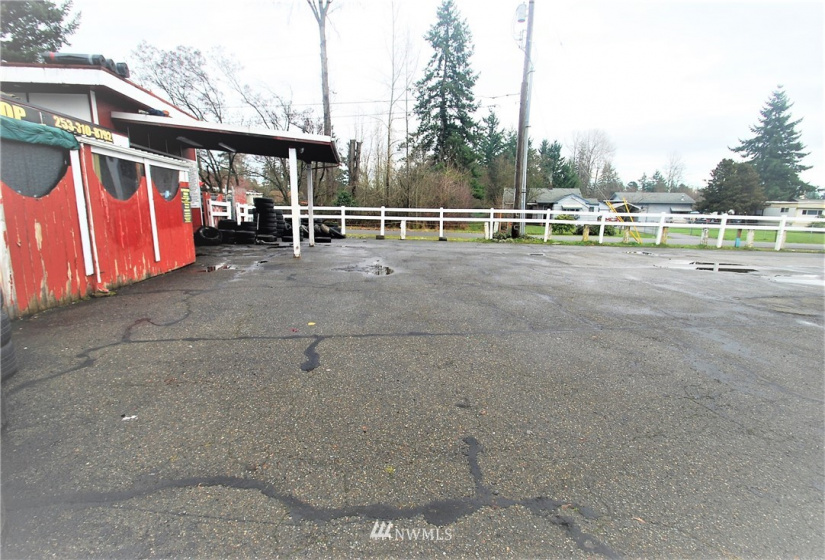 9119 Portland, Tacoma, Washington 98445, 1 Bedroom Bedrooms, ,Residential,For Sale,Midlanders Div,Portland,NWM1876934