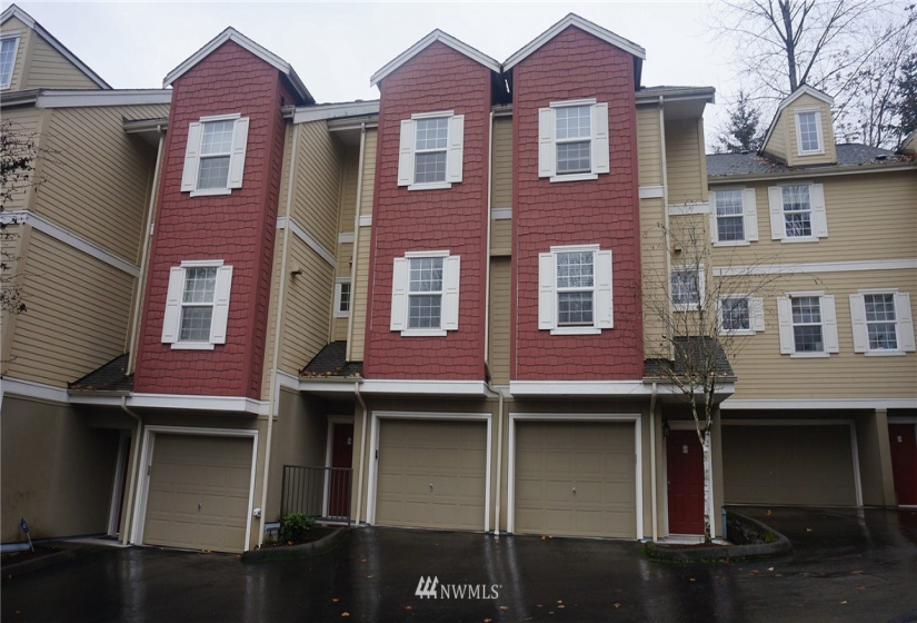 1800 40th, Renton, Washington 98056, 3 Bedrooms Bedrooms, ,1 BathroomBathrooms,Residential Lease,For Rent,40th,NWM1876998