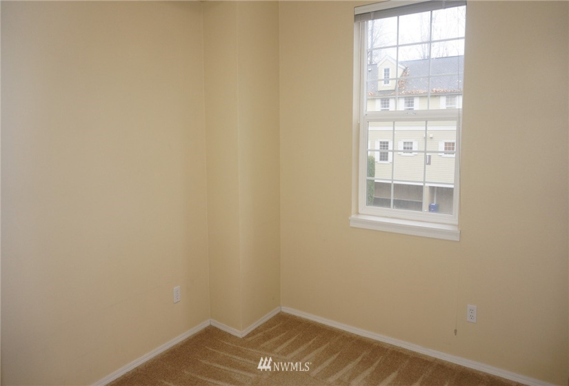 1800 40th, Renton, Washington 98056, 3 Bedrooms Bedrooms, ,1 BathroomBathrooms,Residential Lease,For Rent,40th,NWM1876998