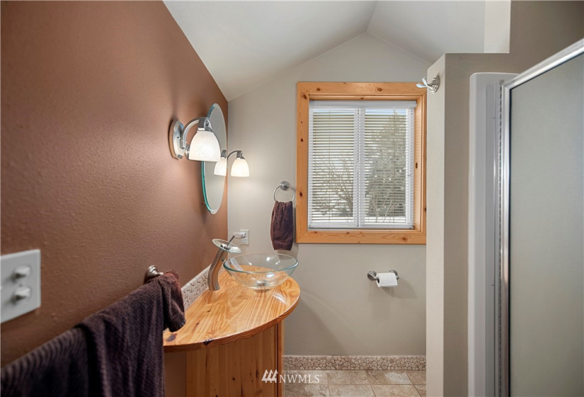 215 Birch, Waterville, Washington 98858, 2 Bedrooms Bedrooms, ,1 BathroomBathrooms,Residential,For Sale,Waterville Original,Birch,NWM1877039