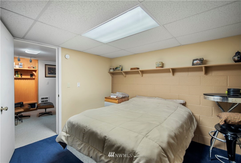 215 Birch, Waterville, Washington 98858, 2 Bedrooms Bedrooms, ,1 BathroomBathrooms,Residential,For Sale,Waterville Original,Birch,NWM1877039