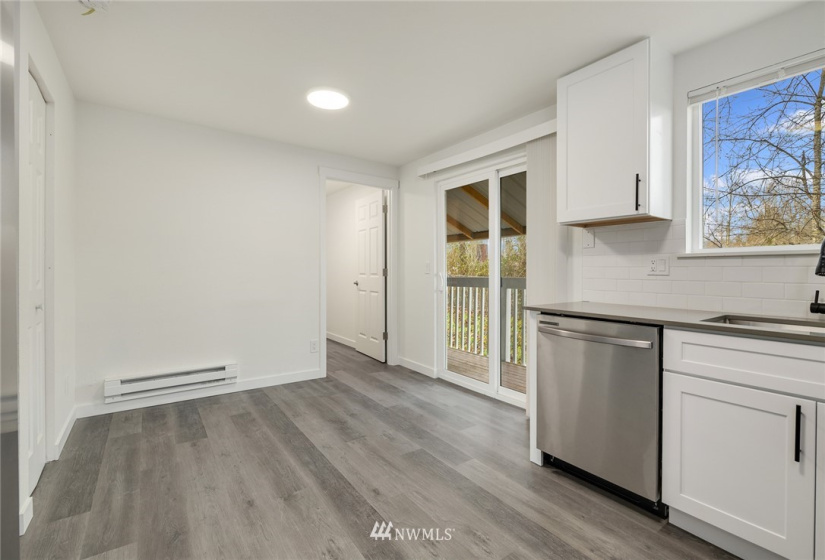 818 75th, Tacoma, Washington 98404, 2 Bedrooms Bedrooms, ,1 BathroomBathrooms,Residential Lease,For Rent,75th,NWM1876929