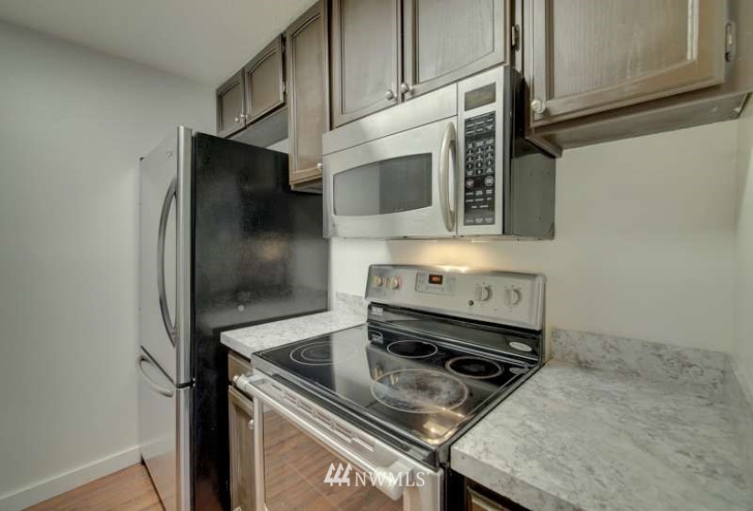 2440 140th, Bellevue, Washington 98005, 2 Bedrooms Bedrooms, ,Residential Lease,For Rent,Innisglen,140th,NWM1877153