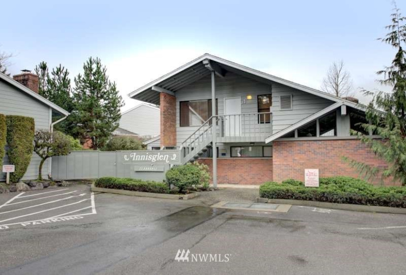 2440 140th, Bellevue, Washington 98005, 2 Bedrooms Bedrooms, ,Residential Lease,For Rent,Innisglen,140th,NWM1877153