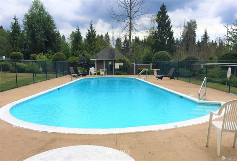 2440 140th, Bellevue, Washington 98005, 2 Bedrooms Bedrooms, ,Residential Lease,For Rent,Innisglen,140th,NWM1877153