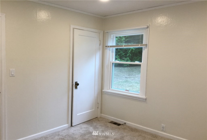 20046 10th, Shoreline, Washington 98177, 2 Bedrooms Bedrooms, ,1 BathroomBathrooms,Residential Lease,For Rent,10th,NWM1877004