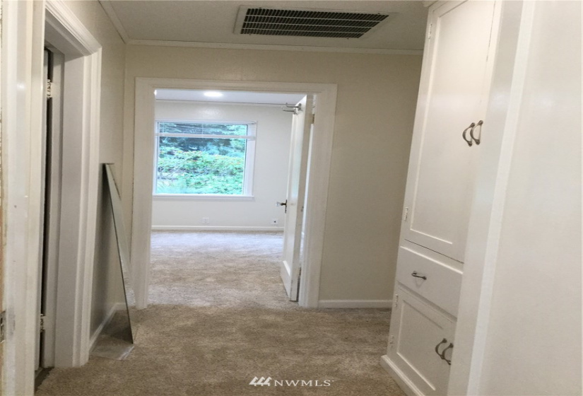 20046 10th, Shoreline, Washington 98177, 2 Bedrooms Bedrooms, ,1 BathroomBathrooms,Residential Lease,For Rent,10th,NWM1877004