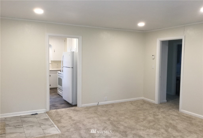 20046 10th, Shoreline, Washington 98177, 2 Bedrooms Bedrooms, ,1 BathroomBathrooms,Residential Lease,For Rent,10th,NWM1877004