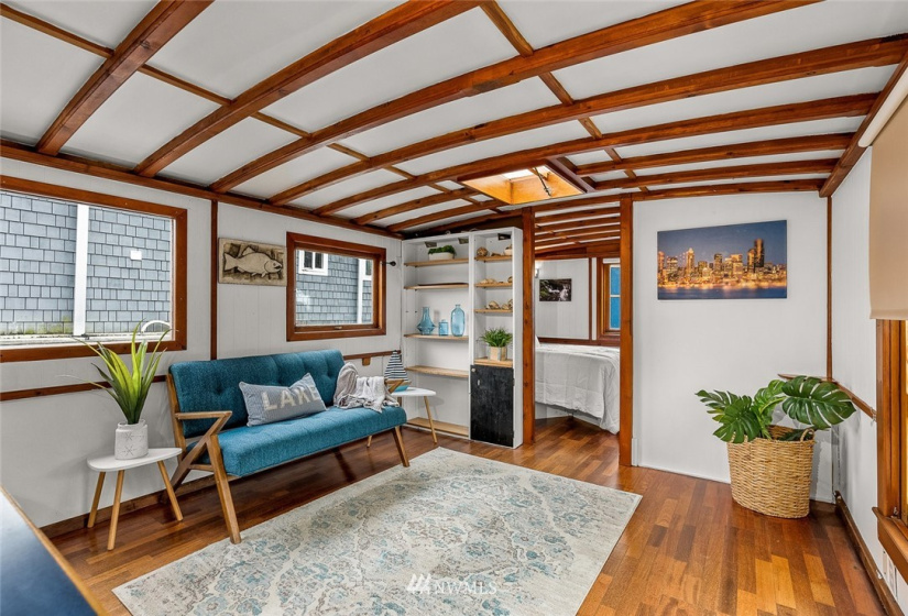 2401 Northlake, Seattle, Washington 98103, 1 Bedroom Bedrooms, ,Residential,For Sale,Northlake,NWM1877051