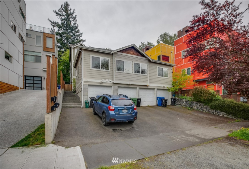 3644 Courtland, Seattle, Washington 98144, 3 Bedrooms Bedrooms, ,2 BathroomsBathrooms,Residential Lease,For Rent,Courtland,NWM1877415