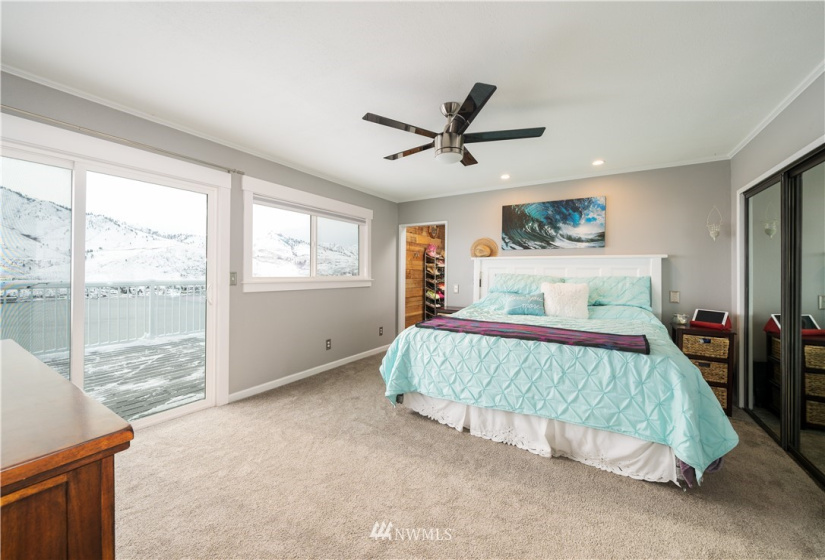 826 Golf Course, Chelan, Washington 98816, 4 Bedrooms Bedrooms, ,1 BathroomBathrooms,Residential,For Sale,GAUKROGER SUBDIVISION,Golf Course,NWM1875074