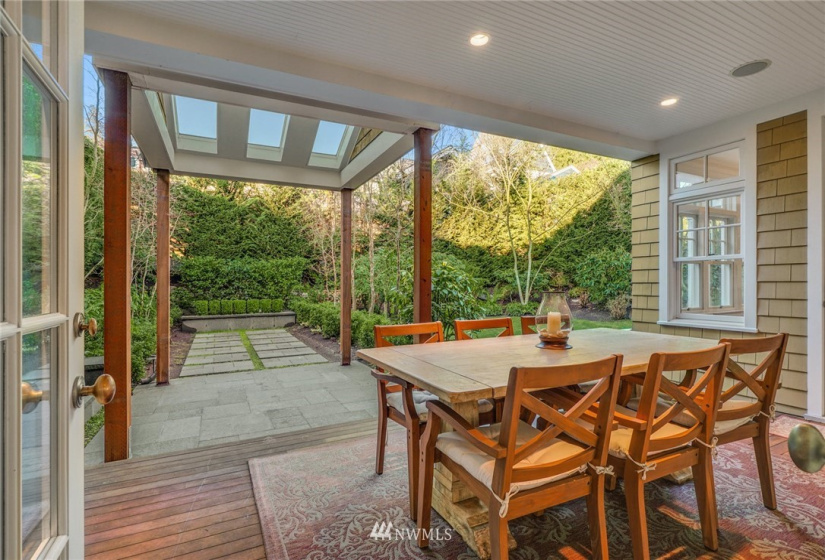 123 Dorffel, Seattle, Washington 98112, 4 Bedrooms Bedrooms, ,1 BathroomBathrooms,Residential,For Sale,Dorffel,NWM1871352