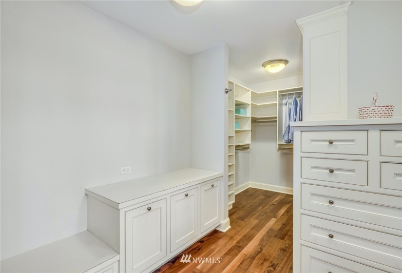 123 Dorffel, Seattle, Washington 98112, 4 Bedrooms Bedrooms, ,1 BathroomBathrooms,Residential,For Sale,Dorffel,NWM1871352