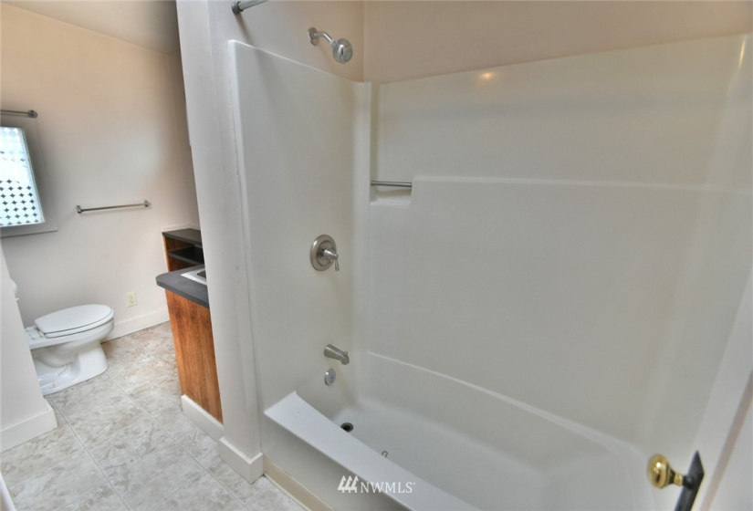 5054 7th, Seattle, Washington 98105, 1 Bedroom Bedrooms, ,1 BathroomBathrooms,Residential Lease,For Rent,7th,NWM1877574