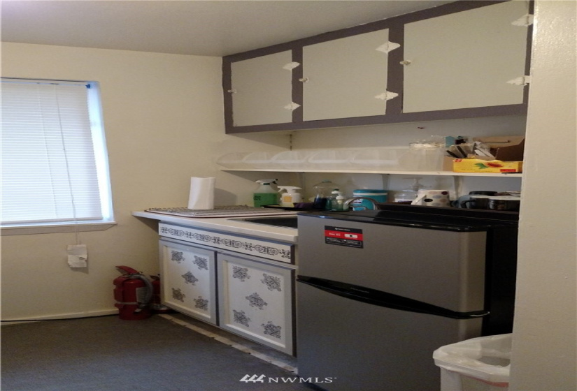 111 5 th, Auburn, Washington 98002, ,Residential Lease,For Rent,5 th,NWM1877044