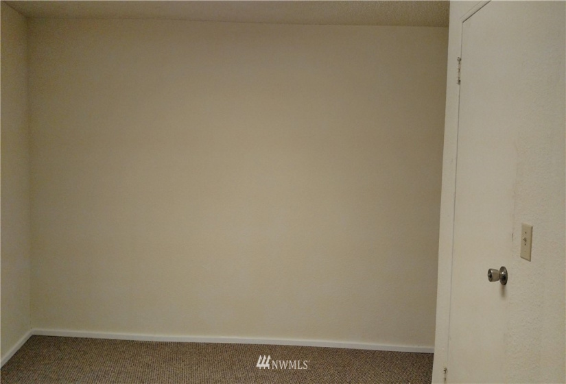 111 5 th, Auburn, Washington 98002, ,Residential Lease,For Rent,5 th,NWM1877044