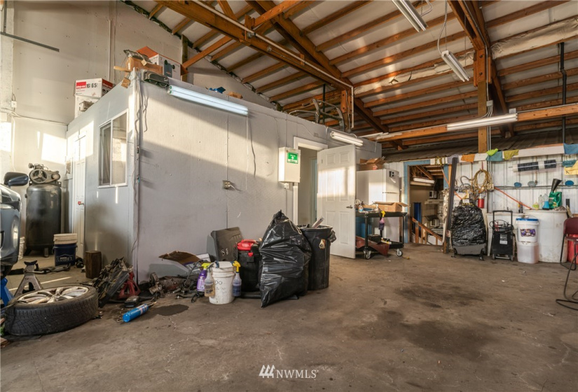 421 Mission, Wenatchee, Washington 98801, ,Commercial Sale,For Sale,Mission,NWM1877598