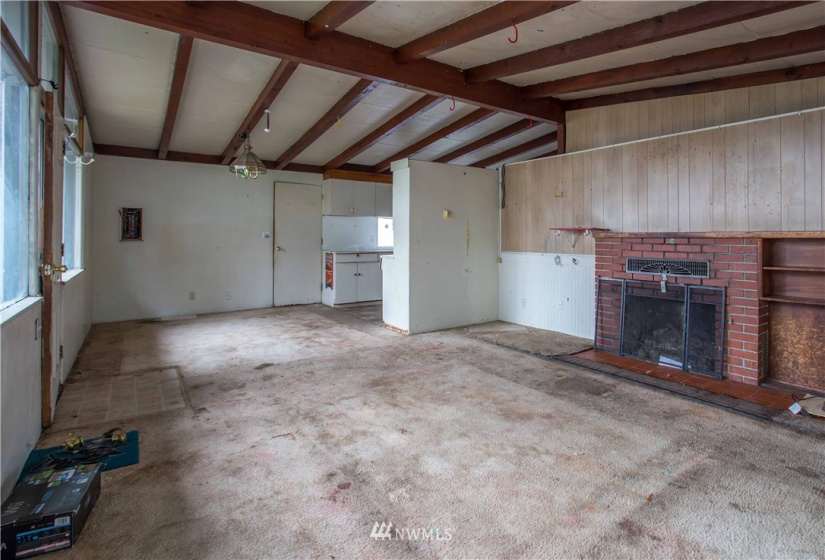 613 6th, Oak Harbor, Washington 98277, 3 Bedrooms Bedrooms, ,1 BathroomBathrooms,Residential,For Sale,Pattons 2nd Add,6th,NWM1874782