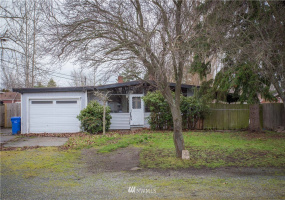 613 6th, Oak Harbor, Washington 98277, 3 Bedrooms Bedrooms, ,1 BathroomBathrooms,Residential,For Sale,Pattons 2nd Add,6th,NWM1874782