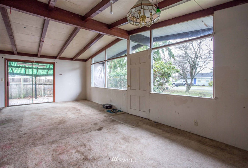 613 6th, Oak Harbor, Washington 98277, 3 Bedrooms Bedrooms, ,1 BathroomBathrooms,Residential,For Sale,Pattons 2nd Add,6th,NWM1874782