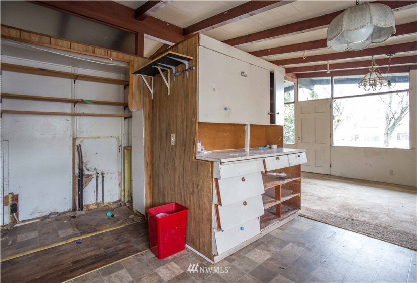 613 6th, Oak Harbor, Washington 98277, 3 Bedrooms Bedrooms, ,1 BathroomBathrooms,Residential,For Sale,Pattons 2nd Add,6th,NWM1874782