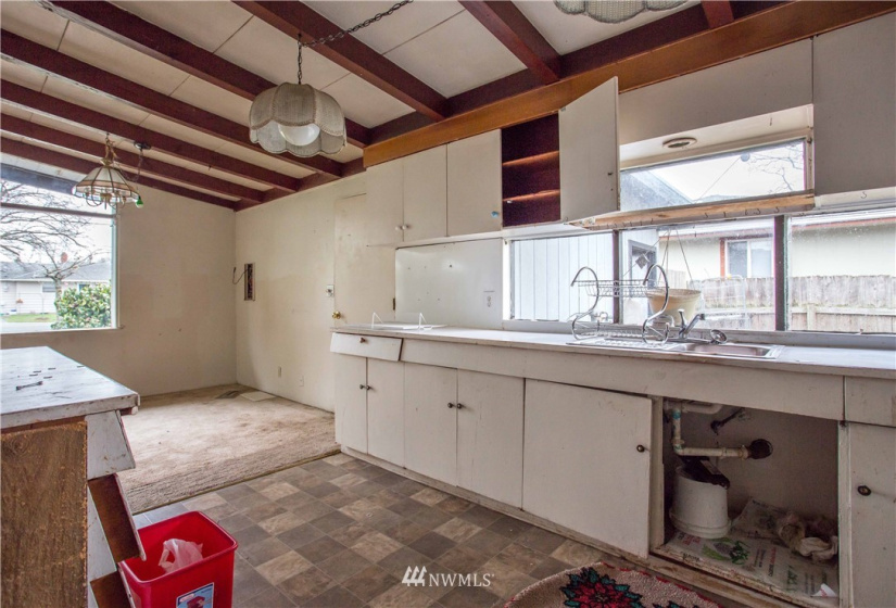613 6th, Oak Harbor, Washington 98277, 3 Bedrooms Bedrooms, ,1 BathroomBathrooms,Residential,For Sale,Pattons 2nd Add,6th,NWM1874782