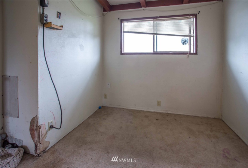 613 6th, Oak Harbor, Washington 98277, 3 Bedrooms Bedrooms, ,1 BathroomBathrooms,Residential,For Sale,Pattons 2nd Add,6th,NWM1874782
