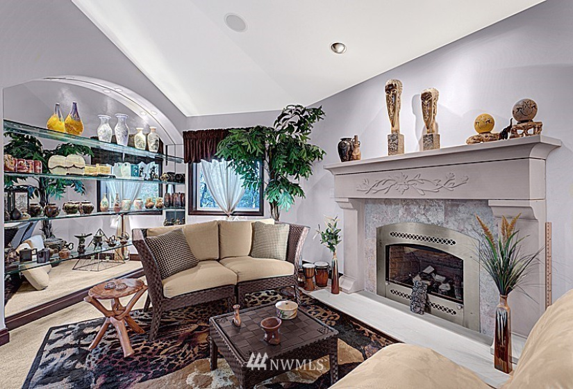 17209 Couger Maintain, Bellevue, Washington 98006, 5 Bedrooms Bedrooms, ,4 BathroomsBathrooms,Residential Lease,For Rent,Couger Maintain,NWM1876944