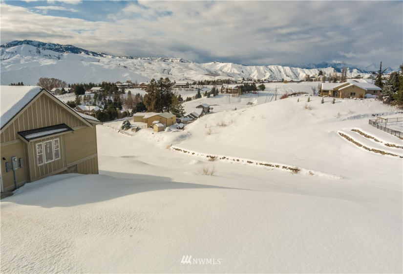 3646 School, Wenatchee, Washington 98801, ,Land,For Sale,LOT 1 SP 2016-060 LOT A BLA 2016-058,School,NWM1877500