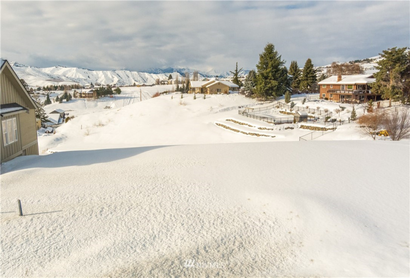 3646 School, Wenatchee, Washington 98801, ,Land,For Sale,LOT 1 SP 2016-060 LOT A BLA 2016-058,School,NWM1877500