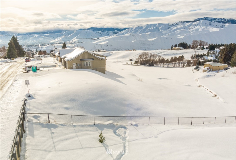 3646 School, Wenatchee, Washington 98801, ,Land,For Sale,LOT 1 SP 2016-060 LOT A BLA 2016-058,School,NWM1877500
